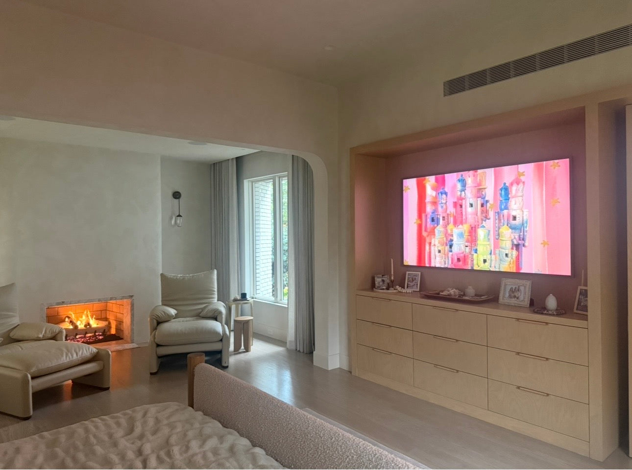 SBF Nutcracker Frame TV Art